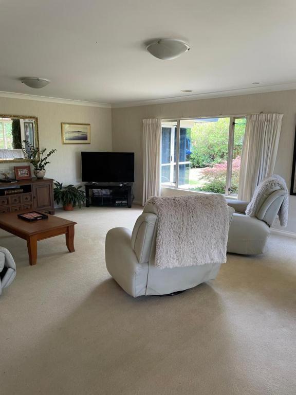 Spacious Home Paraparaumu Extérieur photo